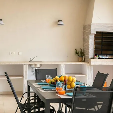 Sandi Holiday home Stinjan